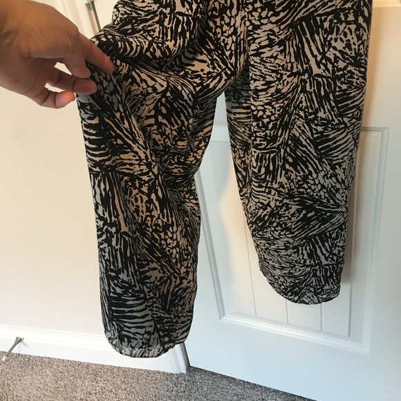 BCBGeneration jumpsuit sz xs - Picture 4 of 10